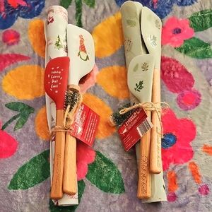 2 Sets Of Holiday Baking Mat And Spatula Set with Wooden Handles